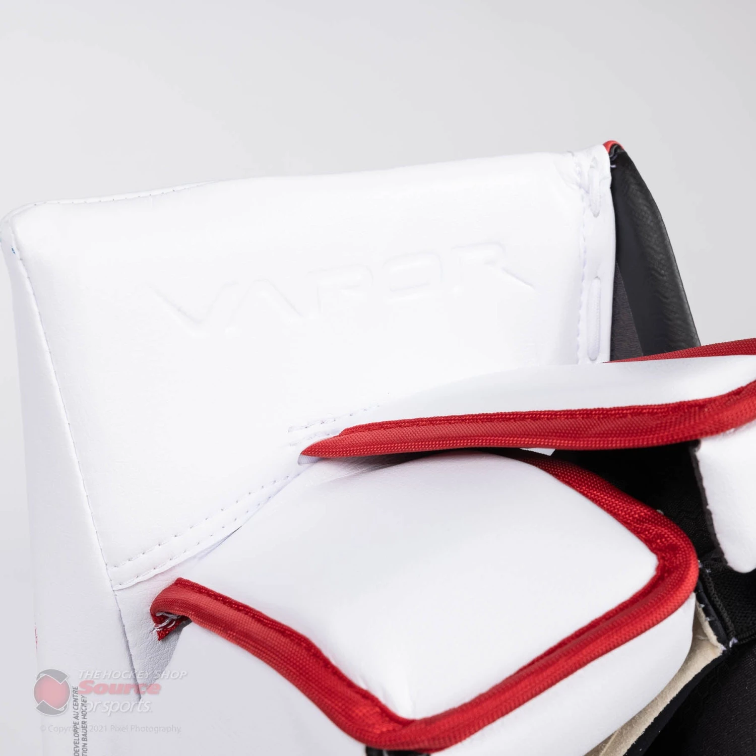 Bauer Vapor HyperLite Senior Goalie Blocker 14 Bauer Vapor HyperLite Senior Goalie Blocker - Image 12