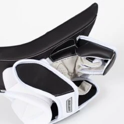 Bauer Vapor X2.7 Senior Goalie Blocker -Hockey Equipment Shop bauer blockers bauer vapor x2 7 senior goalie blocker 5427607273538