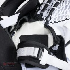 Bauer GX Senior Goalie Catcher 16 Bauer GX Senior Goalie Catcher -Hockey Equipment Shop bauer catchers bauer gx senior goalie catcher white black regular 15002700906562