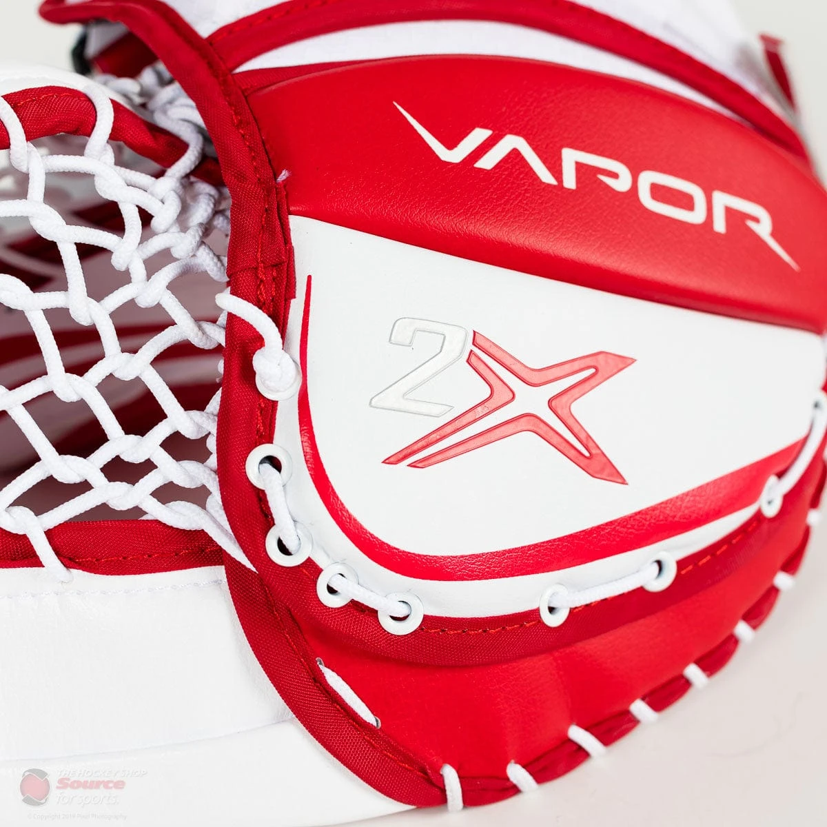 Bauer Vapor 2X Intermediate Goalie Catcher 5 Bauer Vapor 2X Intermediate Goalie Catcher - Image 3