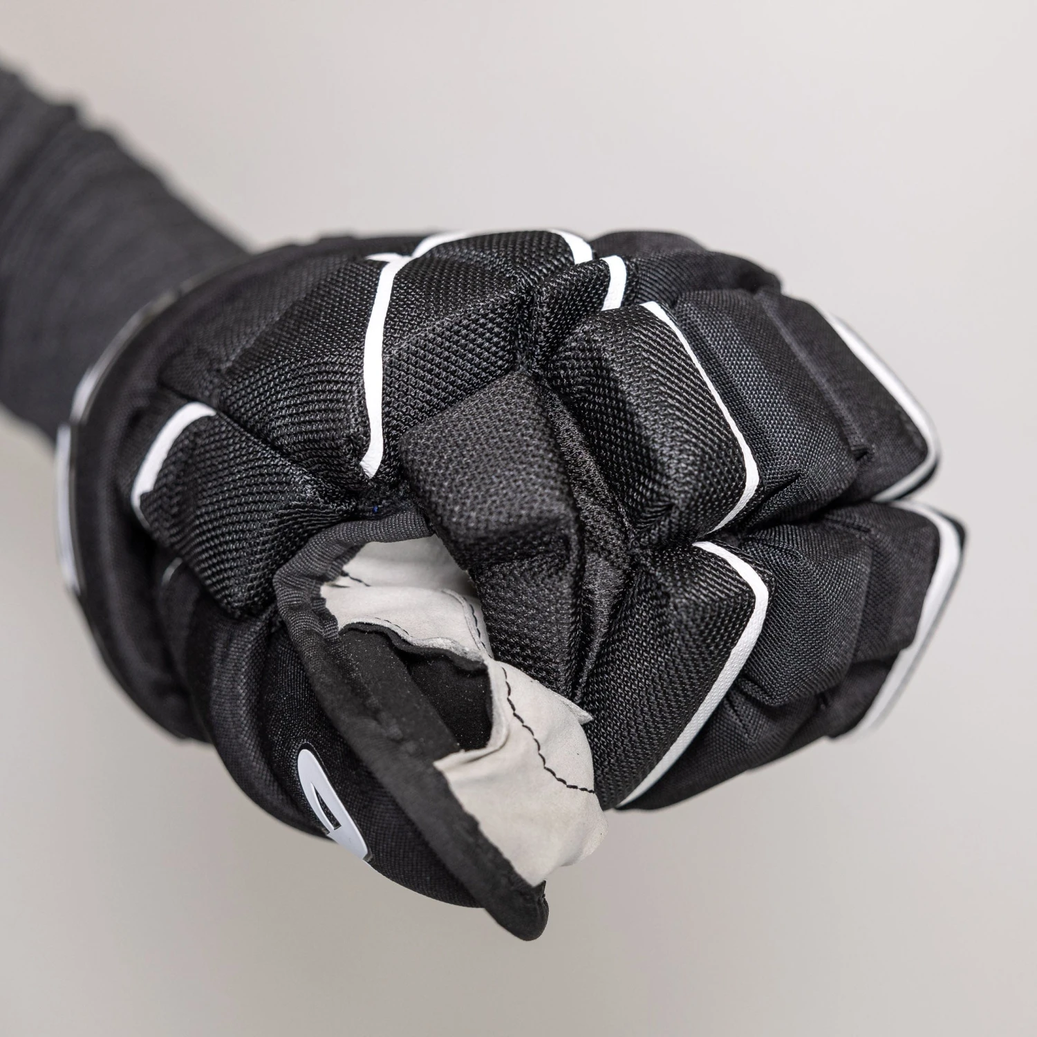 Bauer Supreme Mach Senior Hockey Gloves 20 Bauer Supreme Mach Senior Hockey Gloves - Image 18