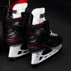 Bauer Vapor X Shift Pro Junior Hockey Skates (2019) -Hockey Equipment Shop bauer hockey skates bauer vapor x shift pro junior hockey skates 2019 11140574675010