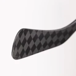 Bauer Vapor HyperLite 2 Junior Hockey Stick - 40 Flex 28 Bauer Vapor HyperLite 2 Junior Hockey Stick - 40 Flex -Hockey Equipment Shop bauer hockey sticks bauer vapor hyperlite2 junior hockey stick 40 flex 30560501170242