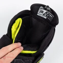 Bauer Vapor X Shift Pro Junior Hockey Shin Guards (2020) -Hockey Equipment Shop bauer shin guards bauer vapor x shift pro junior hockey shin guards 2020 14463940165698