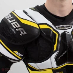 Bauer Supreme 2S Pro Senior Hockey Shoulder Pads -Hockey Equipment Shop bauer shoulder pads bauer supreme 2s pro senior hockey shoulder pads 11129907314754