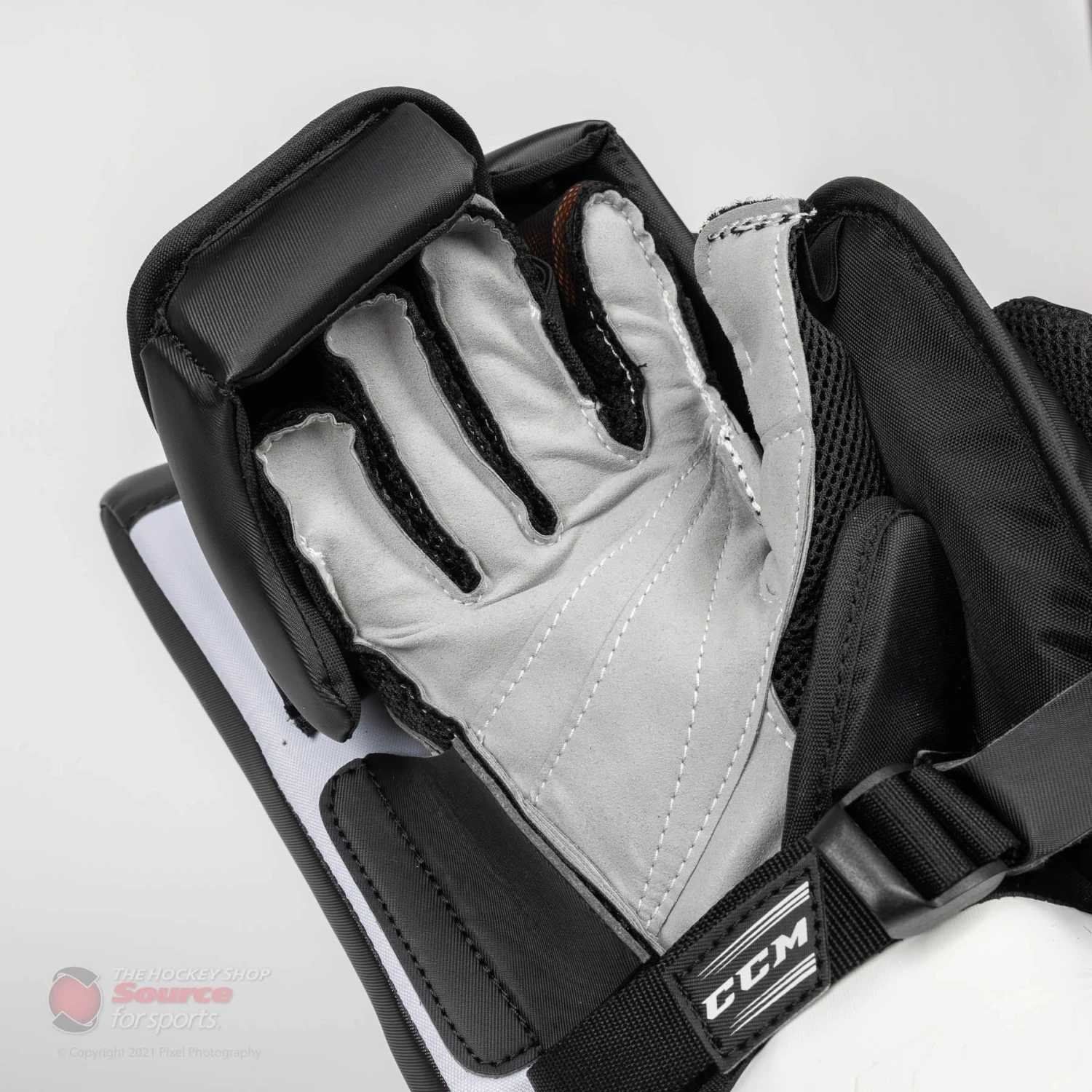 CCM Extreme Flex E5.5 Senior Goalie Blocker - Source Exclusive 8 CCM Extreme Flex E5.5 Senior Goalie Blocker - Source Exclusive - Image 6