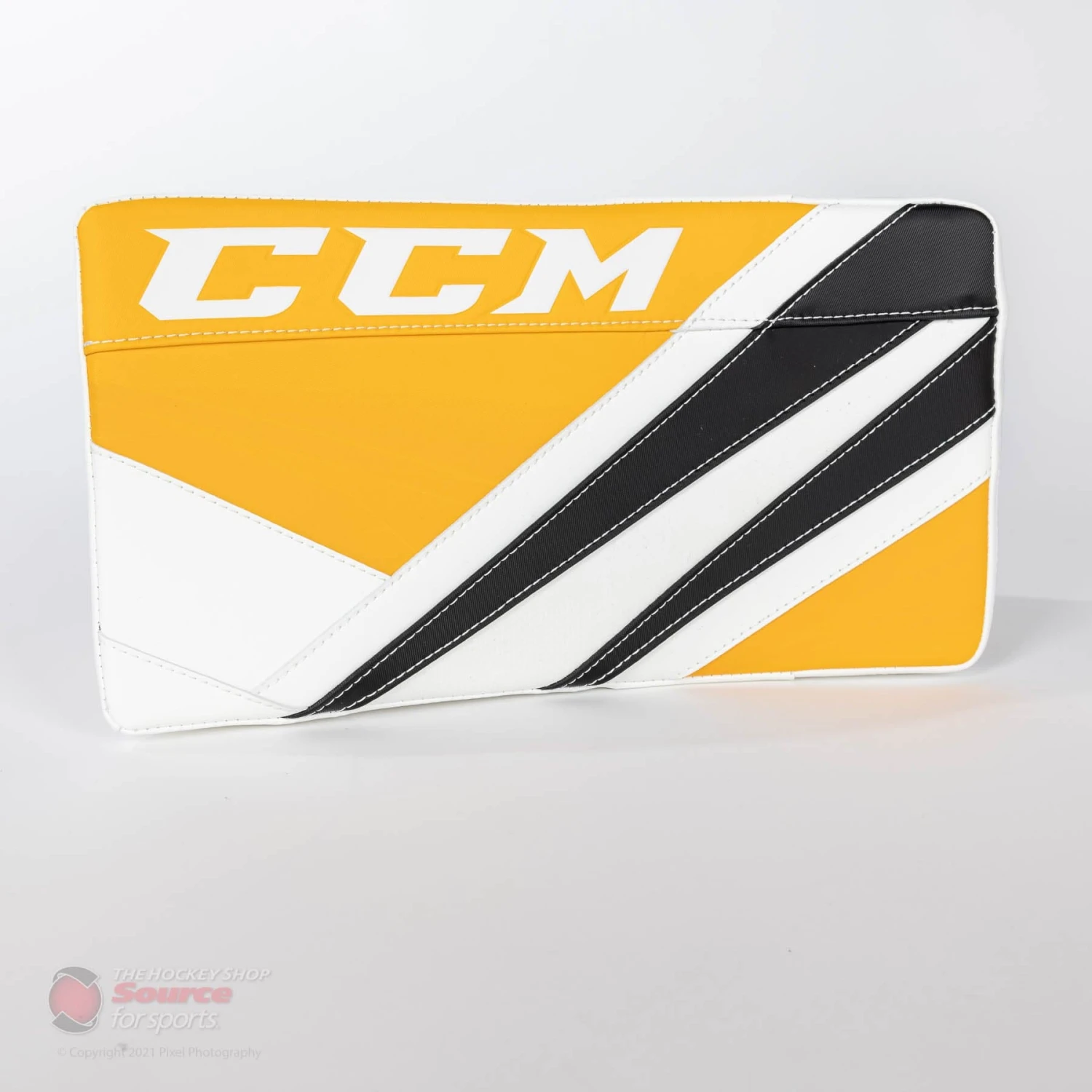 CCM Extreme Flex E5.9 Senior Goalie Blocker 4 CCM Extreme Flex E5.9 Senior Goalie Blocker - Image 2