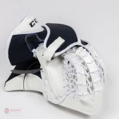 CCM Axis A1.5 Junior Goalie Catcher 23 CCM Axis A1.5 Junior Goalie Catcher -Hockey Equipment Shop ccm catchers ccm axis a1 5 junior goalie catcher 13994168909890