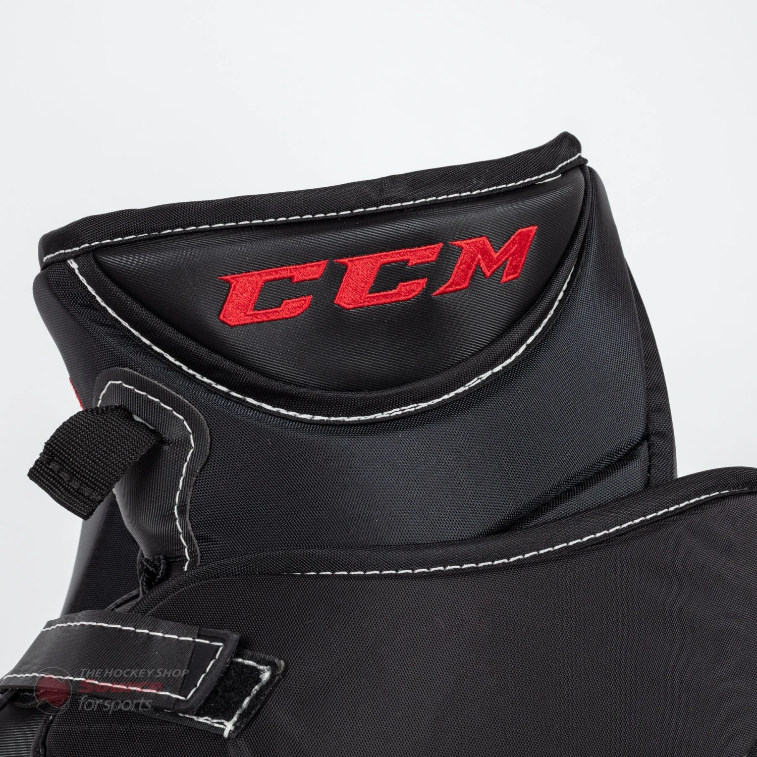 CCM Axis Senior Goalie Catcher - 600 Break Angle 12 CCM Axis Senior Goalie Catcher - 600 Break Angle - Image 10