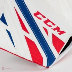 CCM Extreme Flex 4 Pro Senior Goalie Catcher -Hockey Equipment Shop ccm catchers ccm extreme flex 4 pro senior goalie catcher 5314630189122