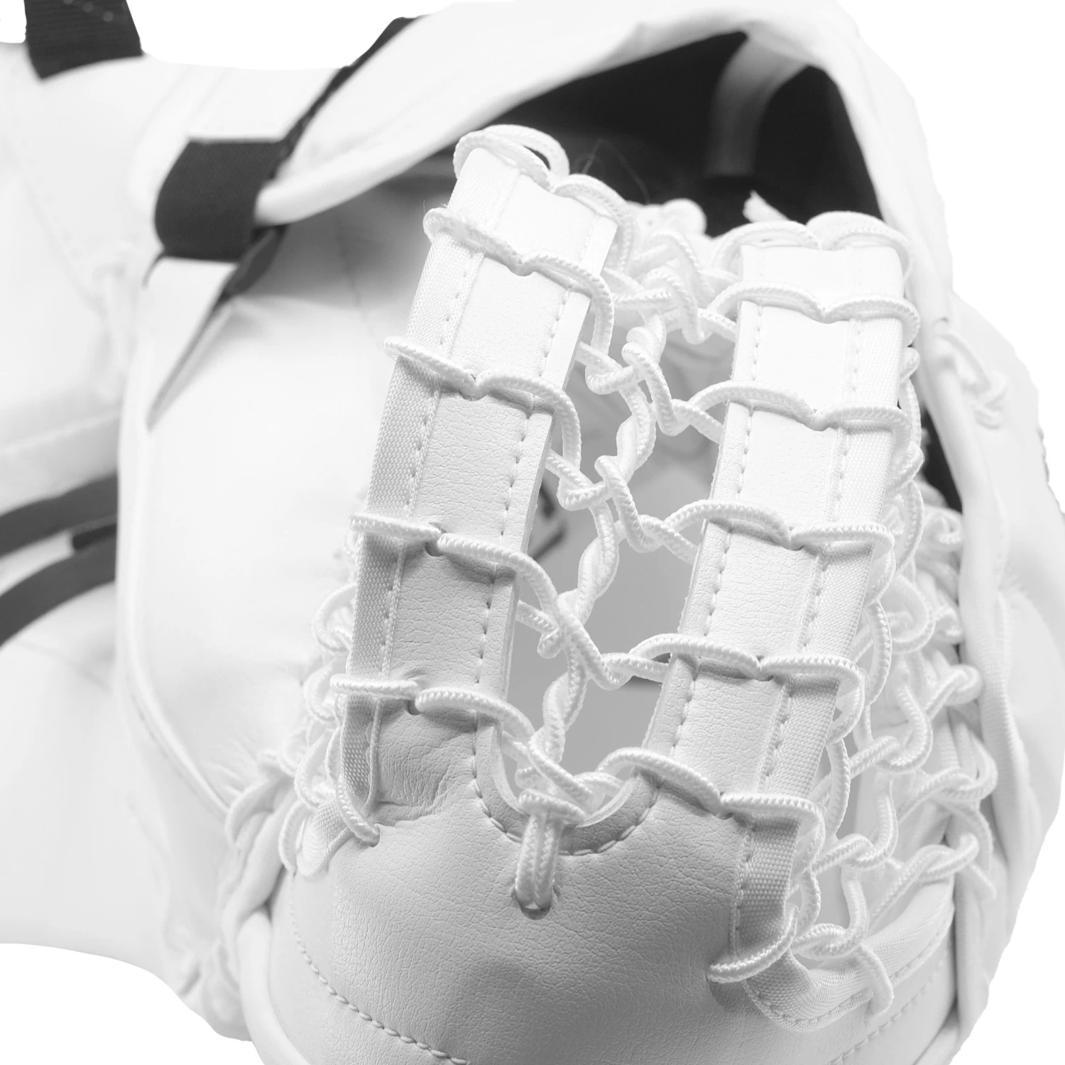 CCM Extreme Flex 5 Senior Goalie Catcher - 580 Break Angle 14 CCM Extreme Flex 5 Senior Goalie Catcher - 580 Break Angle - Image 12