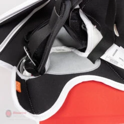 CCM Extreme Flex 5 Senior Goalie Catcher - 600 Break Angle 30 CCM Extreme Flex 5 Senior Goalie Catcher - 600 Break Angle -Hockey Equipment Shop ccm catchers ccm extreme flex 5 senior goalie catcher 600 break angle 27972556488770