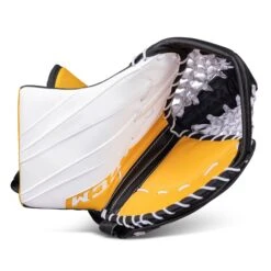 CCM Extreme Flex E5.5 Junior Goalie Catcher - Source Exclusive -Hockey Equipment Shop ccm catchers ccm extreme flex e5 5 junior goalie catcher source exclusive boston bruins regular 28743589691458