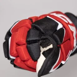 CCM Jetspeed FT6 Pro Junior Hockey Gloves -Hockey Equipment Shop ccm gloves ccm jetspeed ft6 pro junior hockey gloves 30398000365634