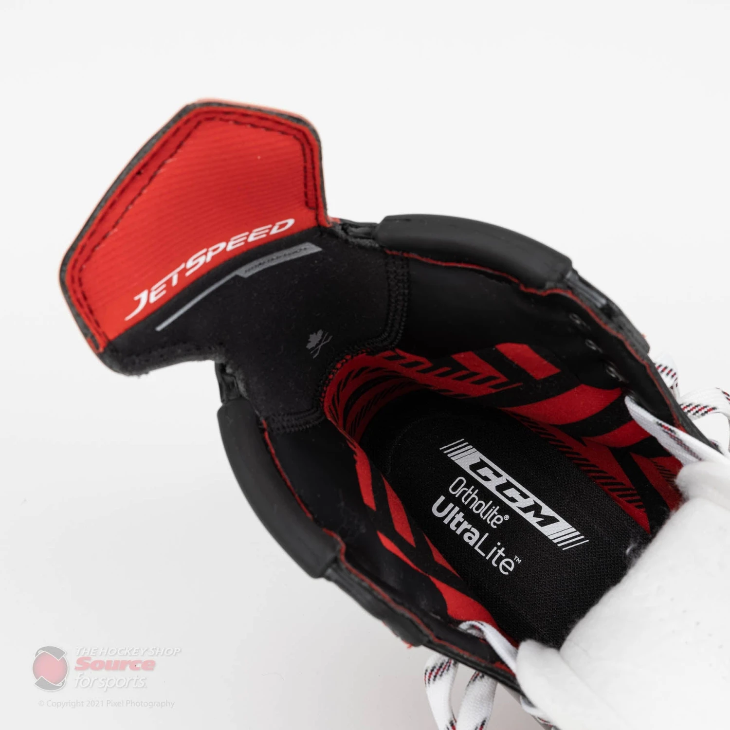 CCM Jetspeed FT4 Pro Intermediate Hockey Skates 17 CCM Jetspeed FT4 Pro Intermediate Hockey Skates - Image 15