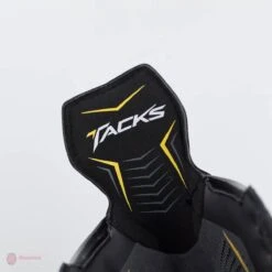 CCM Tacks 9090 Junior Hockey Skates -Hockey Equipment Shop ccm hockey skates ccm tacks 9090 junior hockey skates 4566116008002