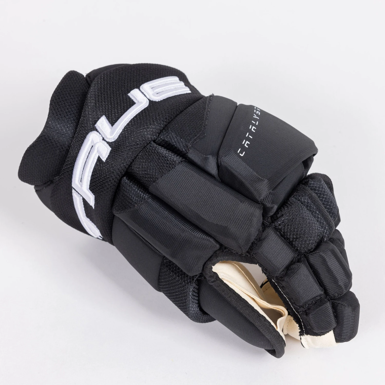 TRUE Catalyst Pro Stock Senior Hockey Glove - New York Rangers 7 TRUE Catalyst Pro Stock Senior Hockey Glove - New York Rangers - Image 5