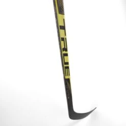 TRUE Catalyst 9X Pro Stock Senior Hockey Stick - Justin Faulk - TC2 - R-90 -Hockey Equipment Shop true hockey sticks true catalyst 9x pro stock senior hockey stick justin faulk tc2 r 90 tc2 r 90 29120977174594