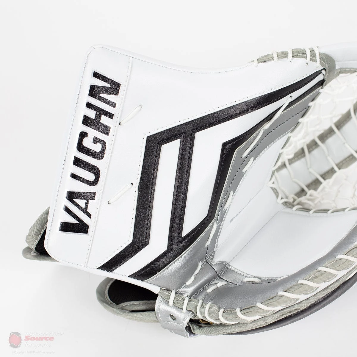 Vaughn Velocity Pro V Elite 2 Pro Carbon Senior Goalie Catcher 4 Vaughn Velocity Pro V Elite 2 Pro Carbon Senior Goalie Catcher - Image 2