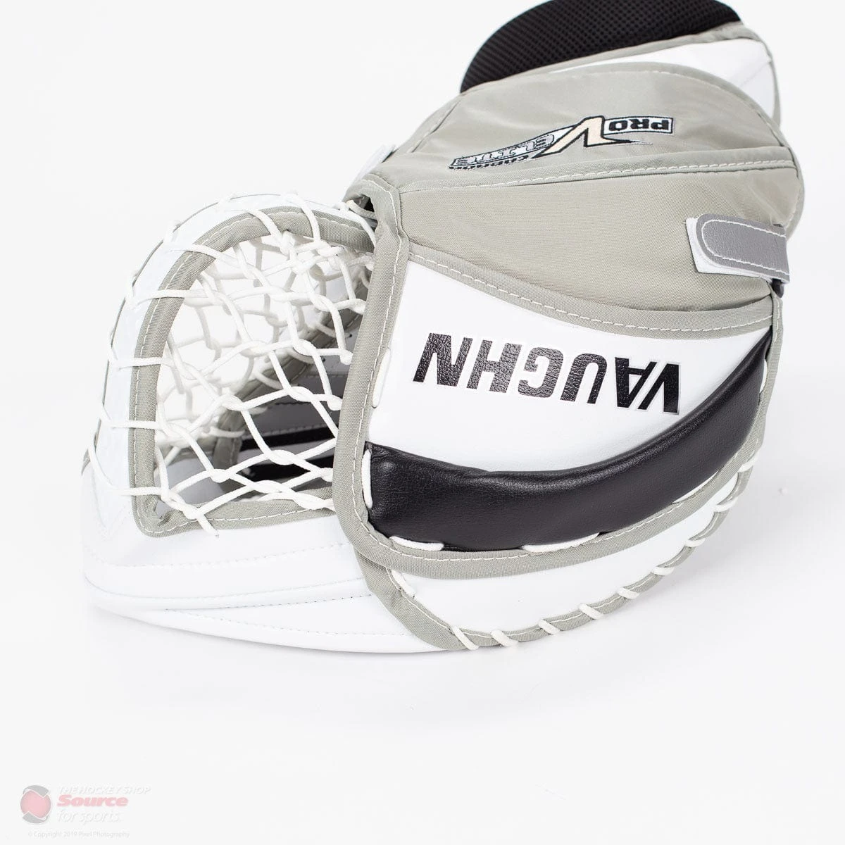 Vaughn Velocity Pro V Elite 2 Pro Carbon Senior Goalie Catcher 9 Vaughn Velocity Pro V Elite 2 Pro Carbon Senior Goalie Catcher - Image 7