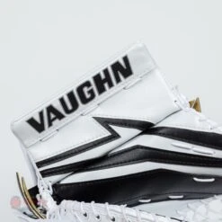 Vaughn Velocity V9 Intermediate Goalie Catcher 19 Vaughn Velocity V9 Intermediate Goalie Catcher -Hockey Equipment Shop vaughn catchers vaughn velocity v9 intermediate goalie catcher 14508996427842