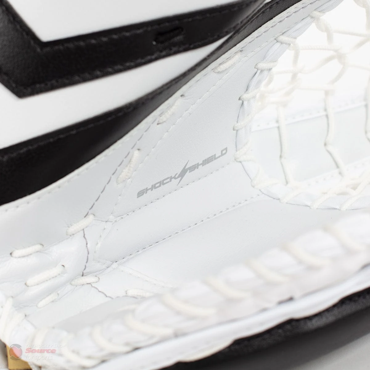 Vaughn Ventus SLR2-ST Pro Carbon Senior Goalie Catcher 6 Vaughn Ventus SLR2-ST Pro Carbon Senior Goalie Catcher - Image 4