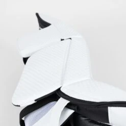 Vaughn Ventus SLR3 Youth Goalie Leg Pads 25 Vaughn Ventus SLR3 Youth Goalie Leg Pads -Hockey Equipment Shop vaughn leg pads vaughn ventus slr3 youth goalie leg pads 29086614683714