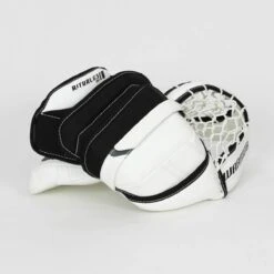 Warrior Ritual G3 Intermediate Goalie Catcher - Demo -Hockey Equipment Shop warrior catchers demo warrior ritual g3 intermediate goalie catcher demo white full right 15202530623554